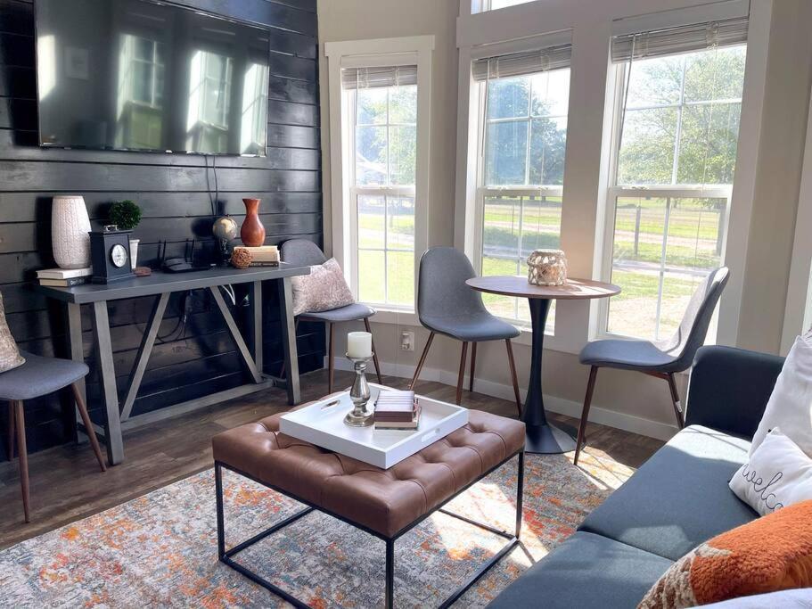 ניו בראונפלס Pet Friendly Tiny House Rental With New Access To Guadalupe River Nbtx מראה חיצוני תמונה